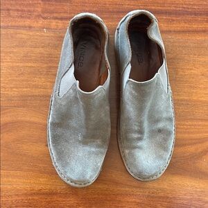 Vince women’s Tan Suede Slip-On Shoes Sz US 7 EUR 37.5